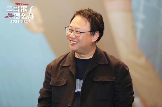 媛媛酱 媛媛酱其上唇质感轻盈