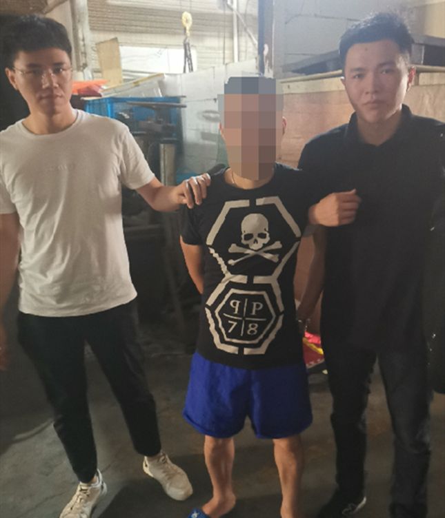 困困的狗 看到“困困的困困的狗狗”