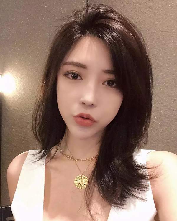 动漫双男主无码 守护正义的主无故事