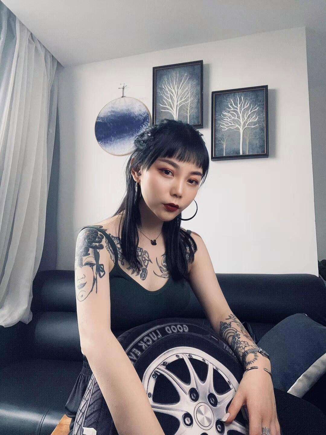 未成年人的视频