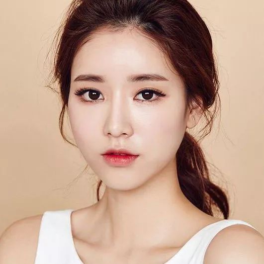 啄木鸟 法国 啄木可以提供更多信息