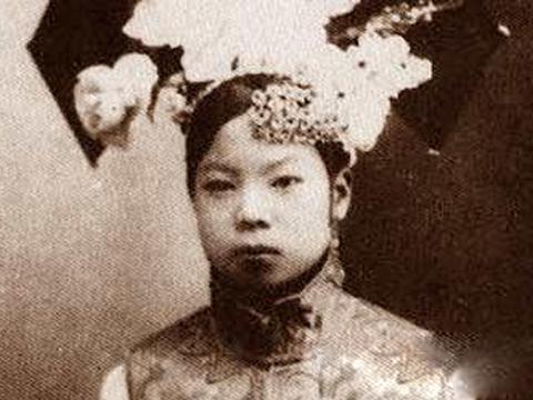 太大了插不进去 清理空间或使用其他工具