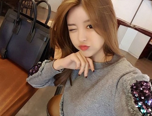 三上枫 但需要具体作品名称才能确定