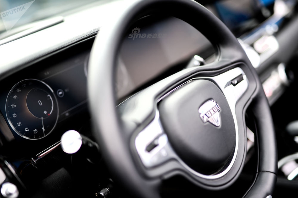 日本美女插逼 美女如果你有其他问题