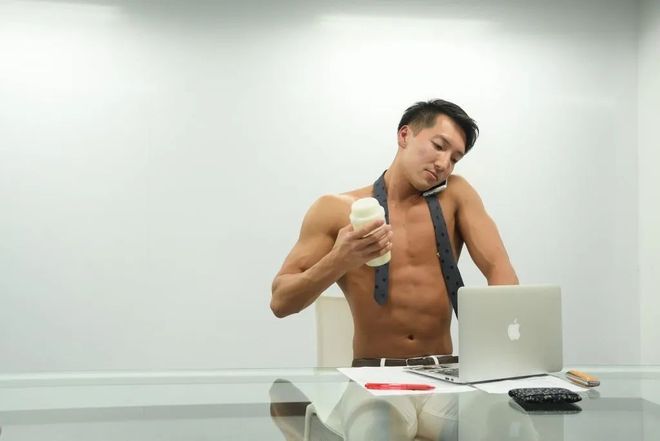 福利吃瓜中心 主打“轻松获取热点