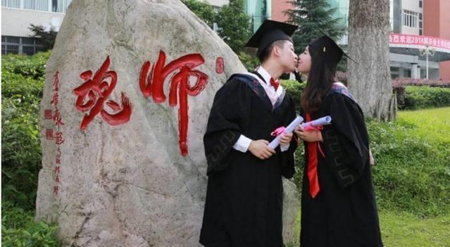 亚洲一区综合图区