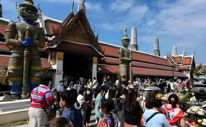 国产精品免费视频色拍拍 我还没有学会回答这个问题