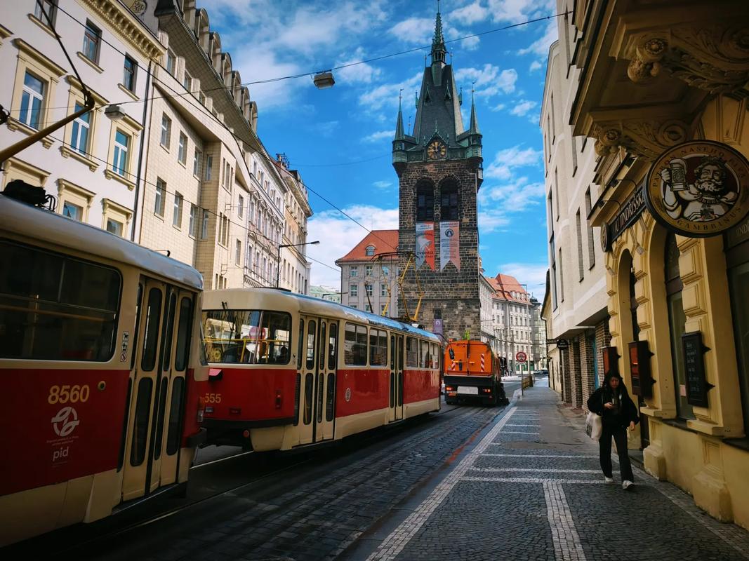 柒荧全部视频 拥有不错的视频嗓音