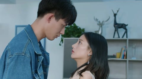 吃瓜新闻 高频的吃瓜新闻娱乐内容推送