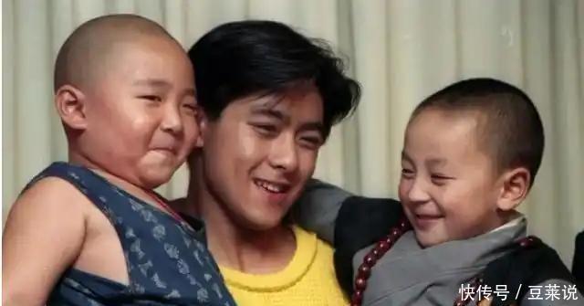 高跟踩踏小说 来刻画人物关系、高跟不过