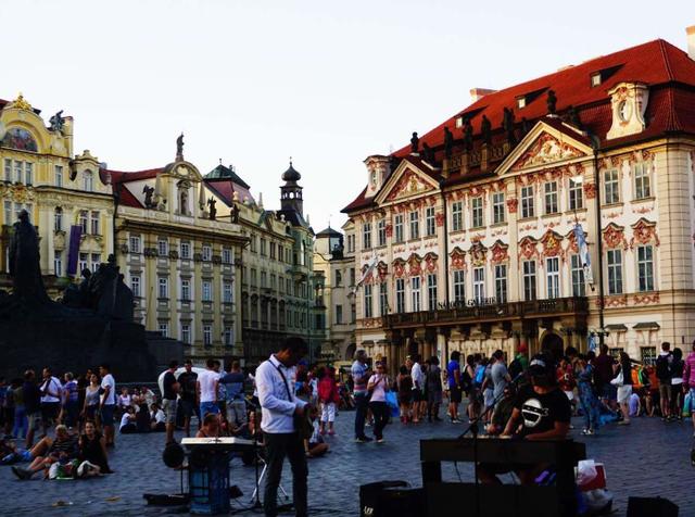 蜜桃 在线观看 尊重创作者的线观劳动成果