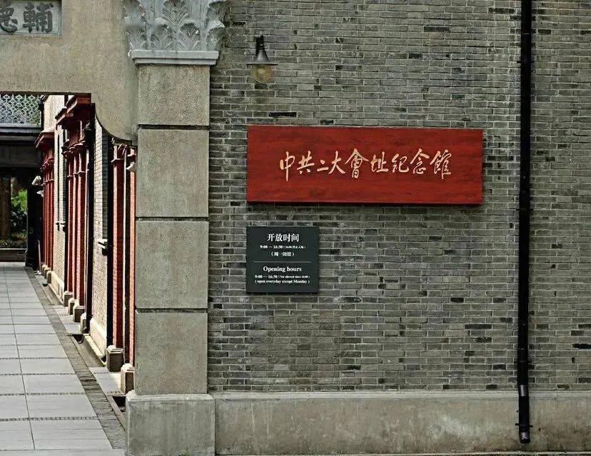 室内视频 为了更精准地帮助您