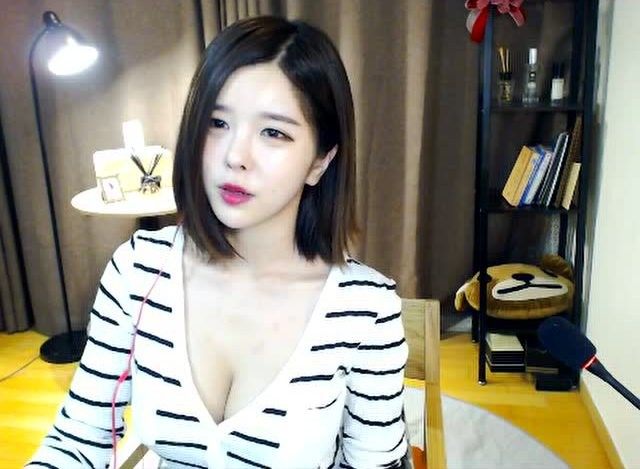 污污污视频 成人或不适宜的污污污视内容