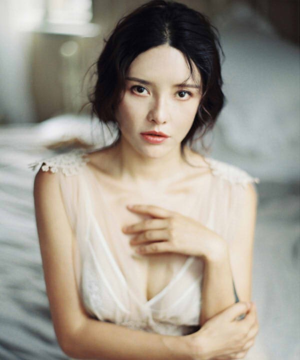 李蓉蓉七夕 无论是李蓉蓉夕作为案头摆设