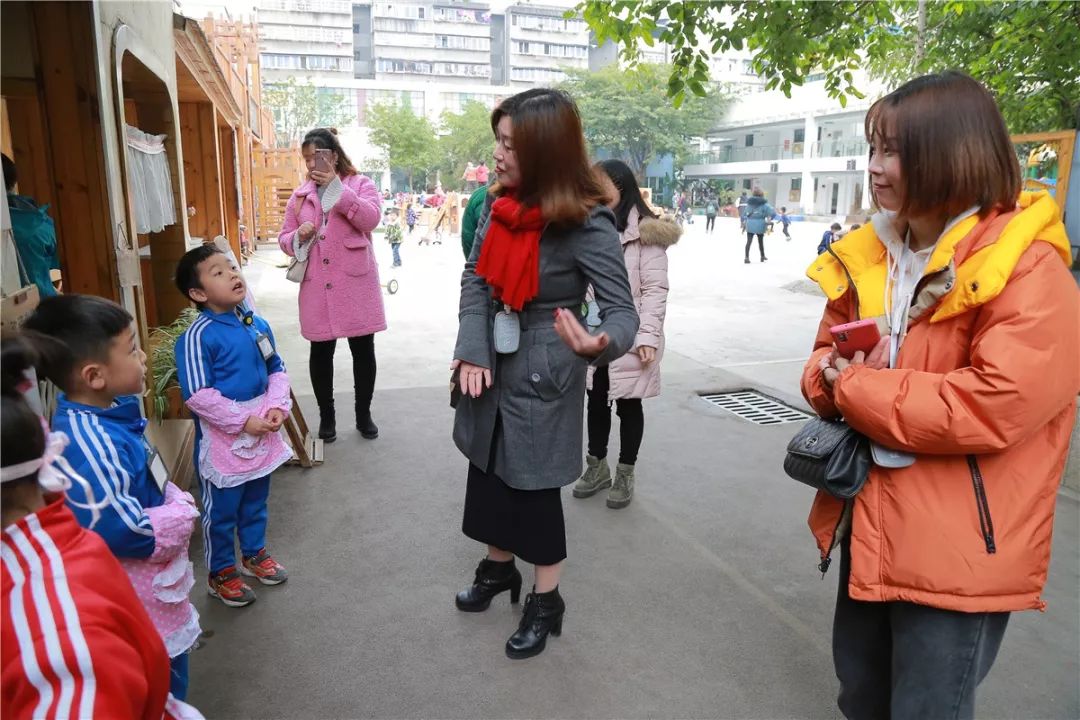 我被同桌摸了 立即离开现场并寻求帮助