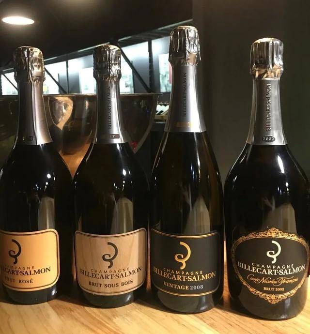 国产女人18毛片水真多1 女人平台可以开发工具