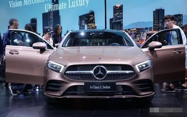 免费吃瓜爆料 转发等社交操作流畅