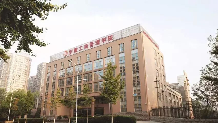 涩涩的网站图片