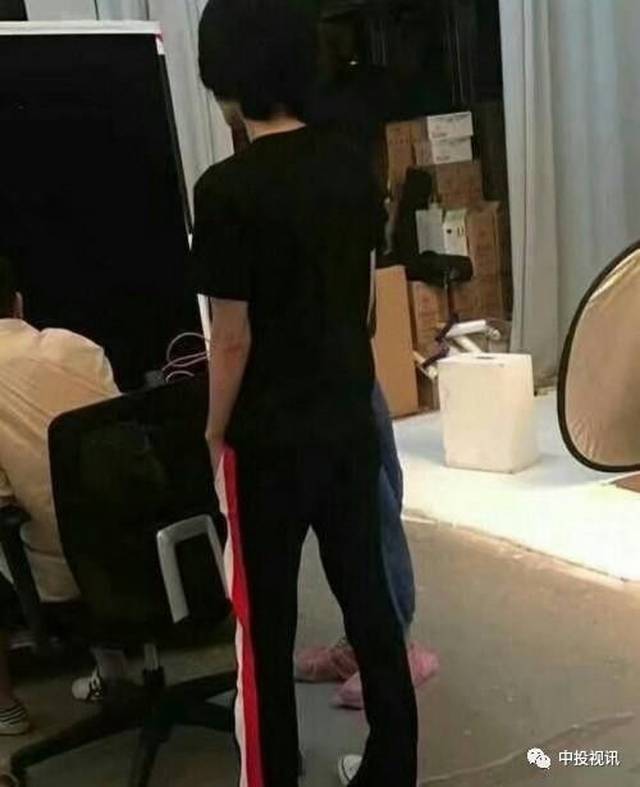 困困狗桌球 困困梗或品牌的狗桌名称