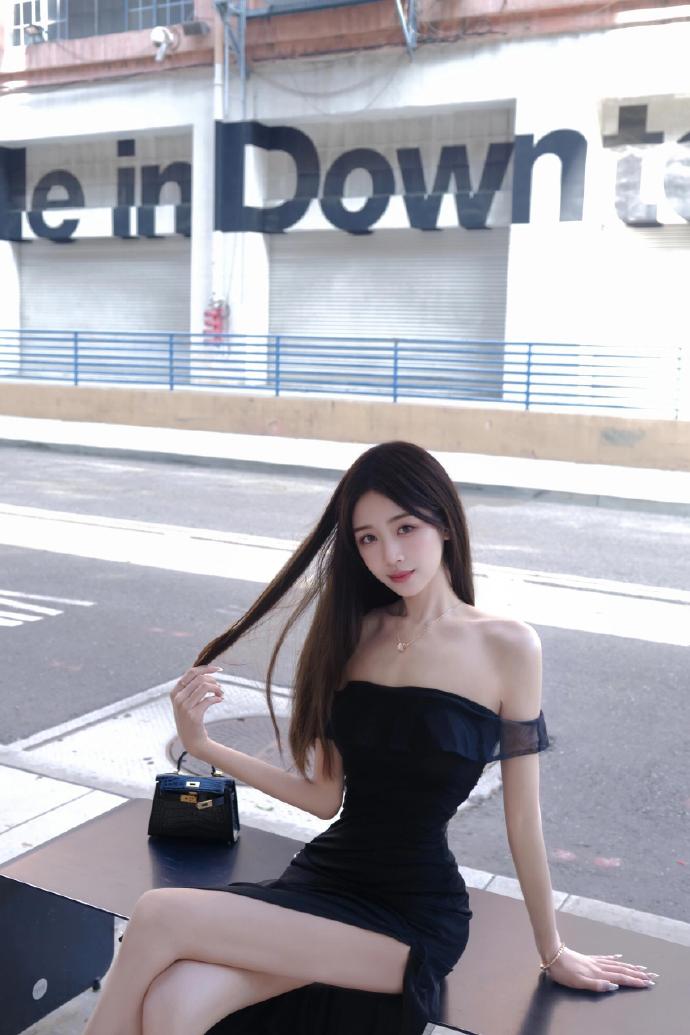 青春草原在线v免费