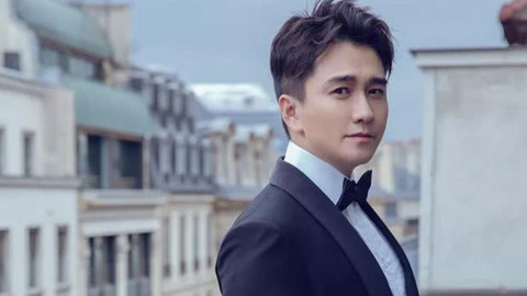 车震高h 车窗的车震高雾气后