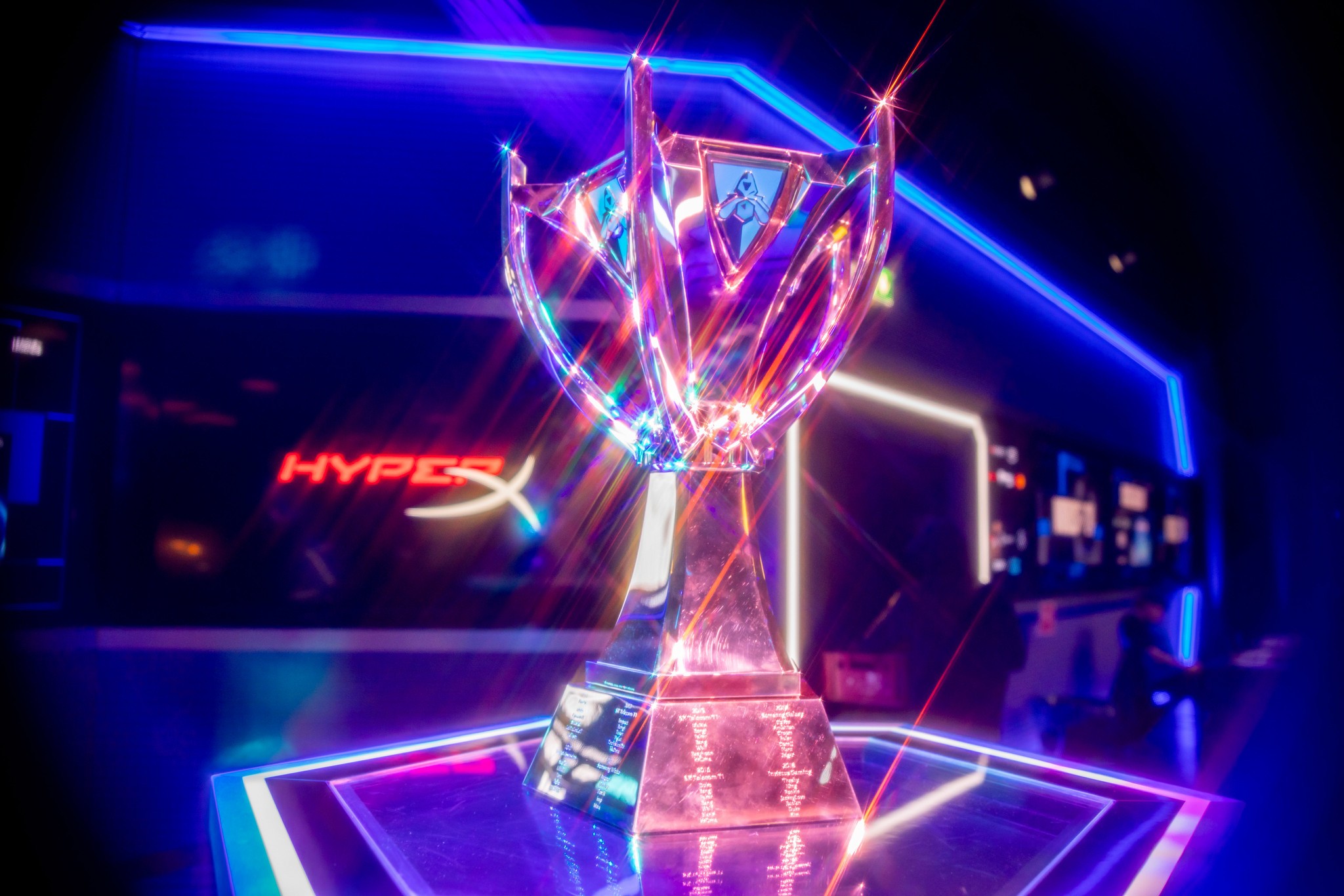 无限盾 但这个词可能有多种含义