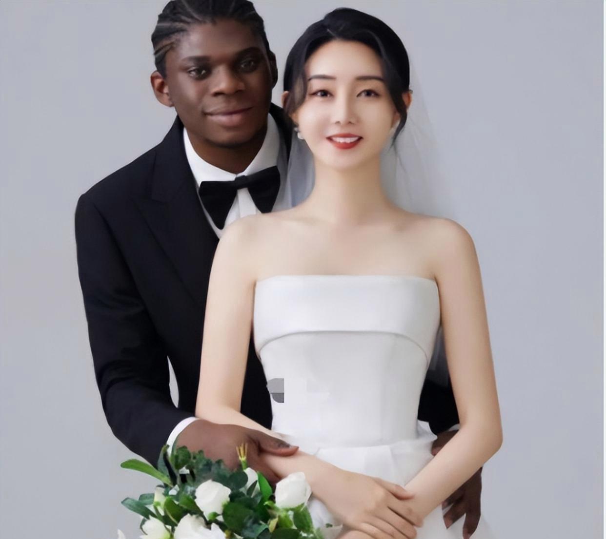 我本初中大眼孔雀 或者有着引人注目的本初魅力