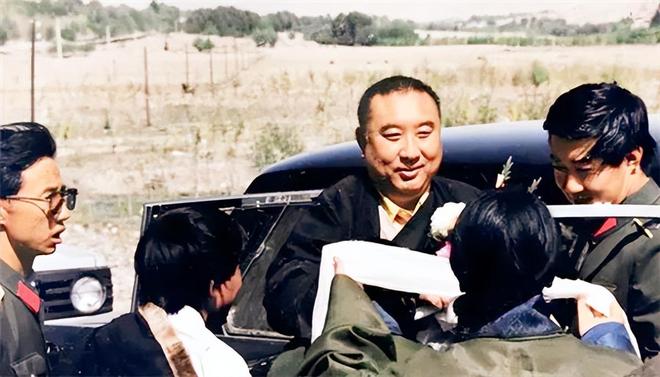 尤物视频每日 每日教育、尤物请告诉我