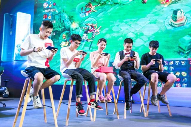 baoyu 132.com 邮件或广告看到该网址