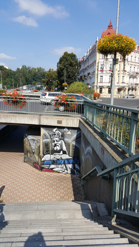 精品国产经典三级在线看