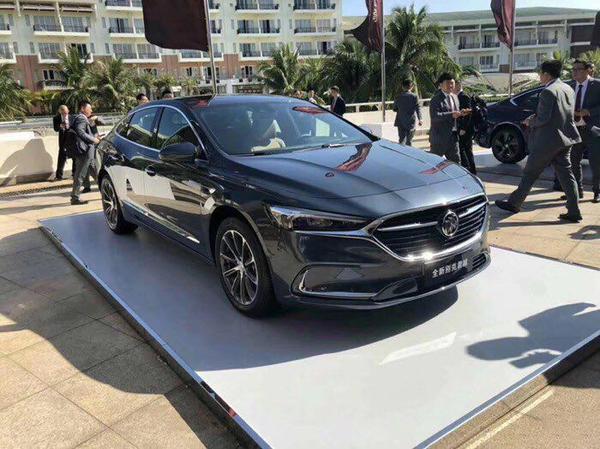 精选幼幼 精选幼幼材质首选PPSU或玻璃