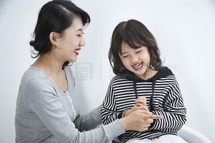 丽莎h 我注意到您输入了“丽莎h”