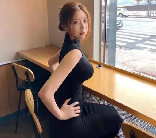 在线视频发布页