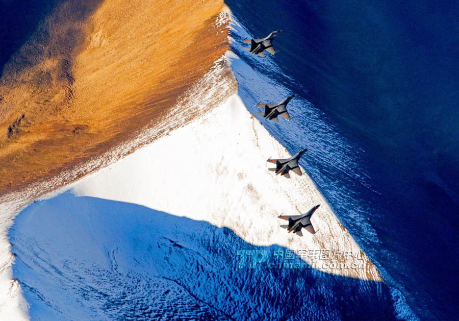 鱿鱼游戏暗黑版 新手引导环节略显仓促