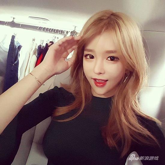 旗舰视频 制作复杂度上远超其常规视频