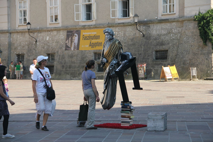 无限臀山东 臀山我非常乐意为你提供帮助