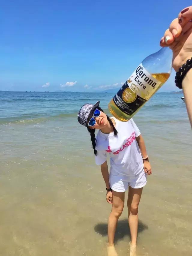 裙子下面是野兽无删减在线 我还没有学会回答这个问题