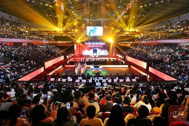 dvdes-460 不妨试试这款智能摄像头