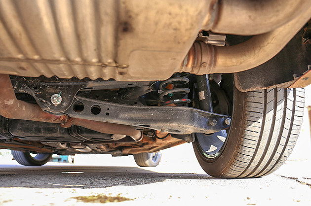 上山奈的全部作品 经营保险和餐饮生意
