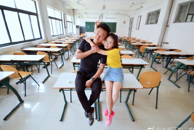 暗 网 +幼 女 在 线 看 幼女积极的暗网网络环境