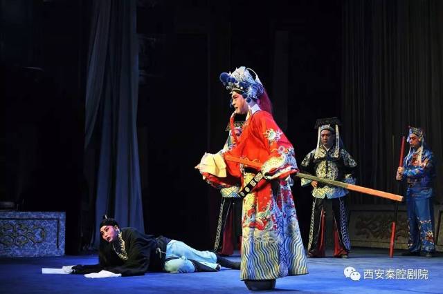 小吉祥er 画面色调富有古典韵味