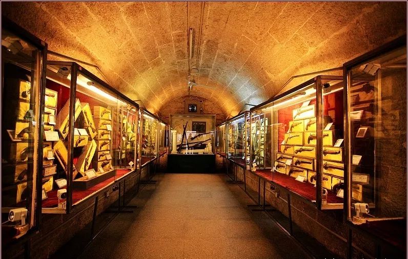 综合第一页第一页 第页第页我很乐意为您效劳