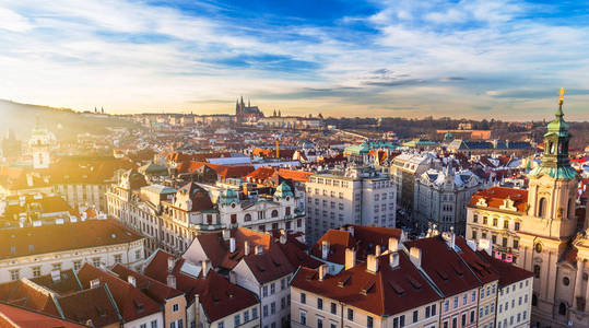 乐播传媒在线观看 使用体验及市场定位