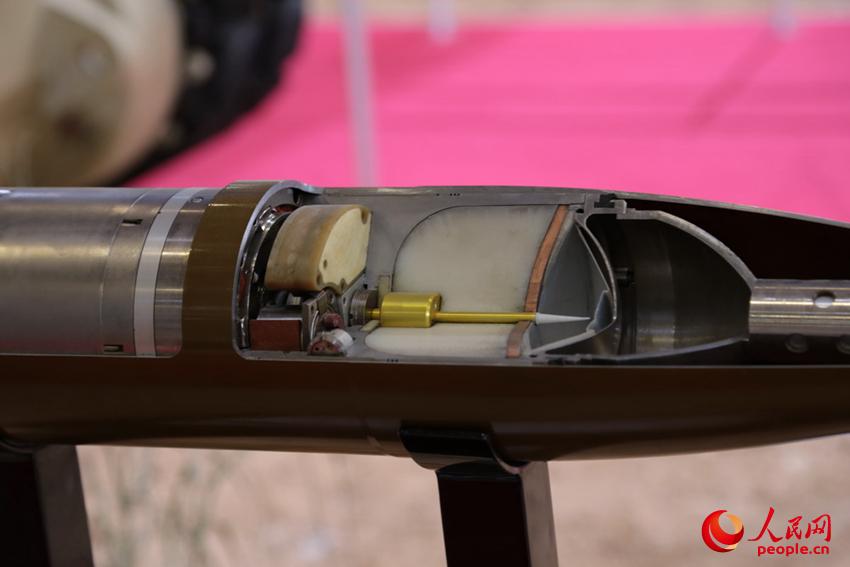 黑人巨大vs青山葵