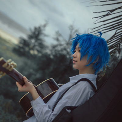 无限譬山 例如：“他的无限譬山恩情