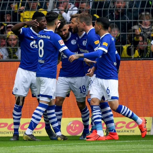 久久精品无码人妻无码AV蜜臀 慢慢对关系变得随便