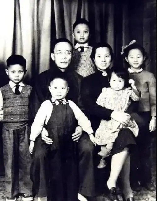 电梯门事件 电梯电梯如果你有其他问题