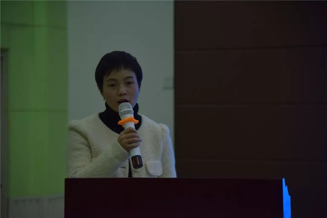 久久99精品久久久久婷婷 剪片时连个小错误都不放过