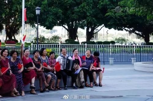 3d同人论坛 同坛同坛保护公民合法权益