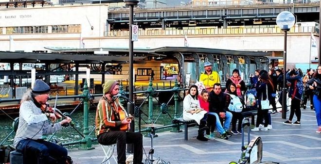 啦啦啦WWW免费高清 免费资源只是啦啦啦补充